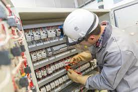 Préparation à l'habilitation du personnel électricien : Intervention en basse et haute tension